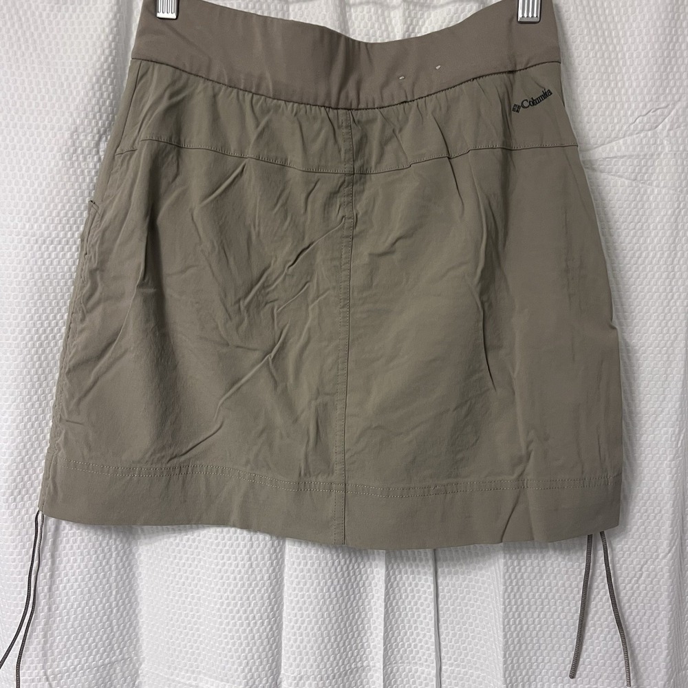 Columbia Women's Tan Skort Omni-Shade UPF 50 Small‎ EC Pockets Beach Boat Resort - Picture 2 of 6